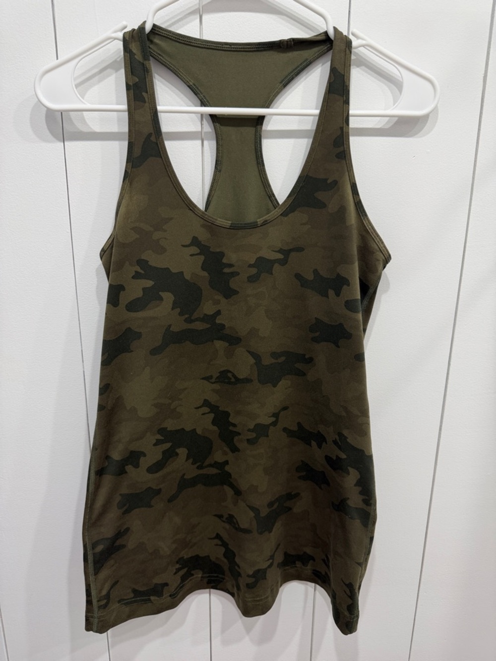 Lululemon Cool Racerback Tank ~Size 10 Camo Green Athletic Workout Yoga Top